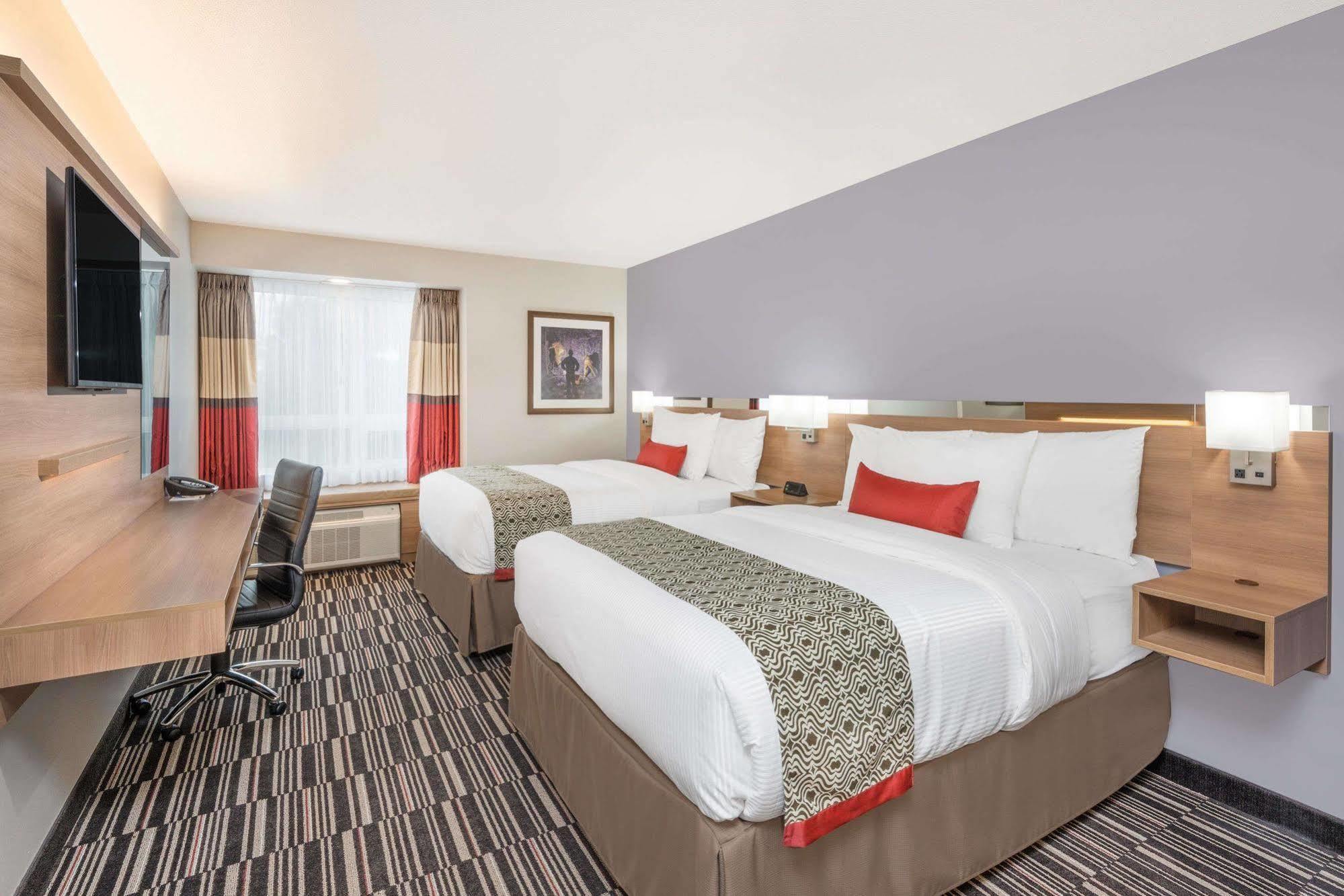 Microtel Inn & Suites By Wyndham Sudbury Luaran gambar